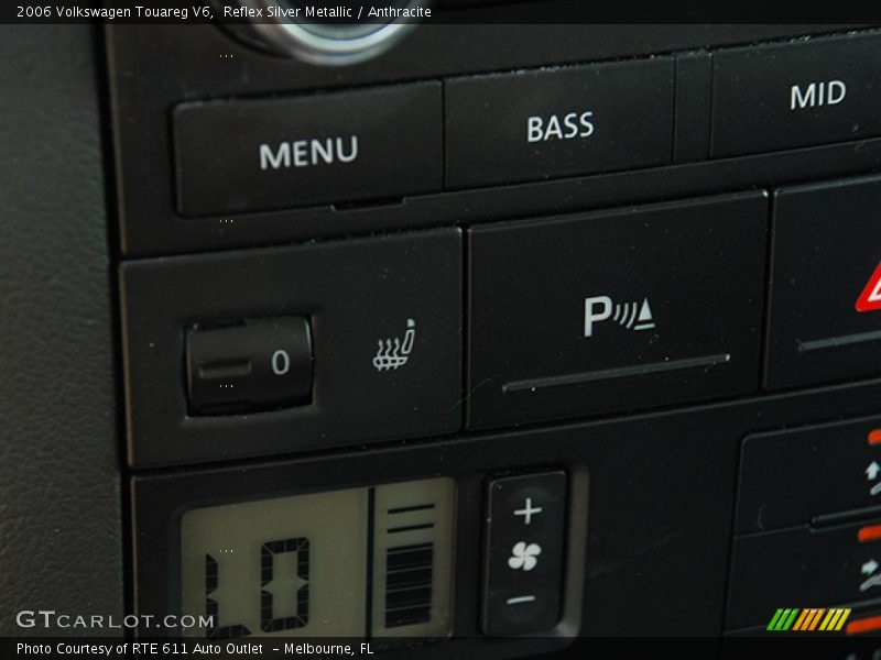 Reflex Silver Metallic / Anthracite 2006 Volkswagen Touareg V6