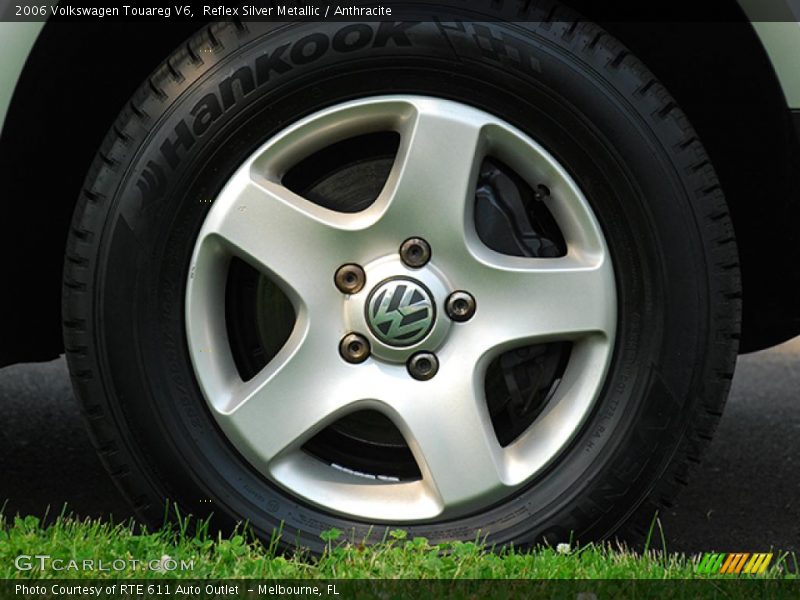 Reflex Silver Metallic / Anthracite 2006 Volkswagen Touareg V6