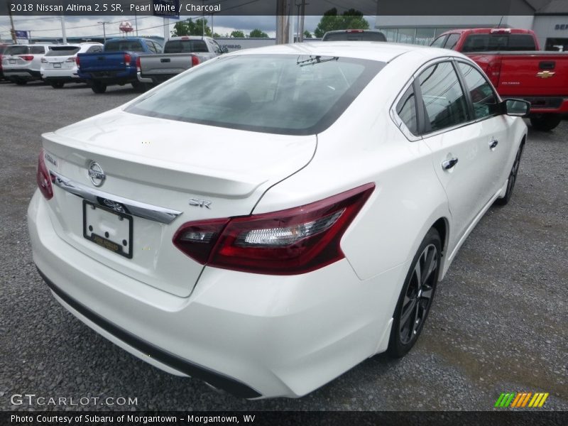 Pearl White / Charcoal 2018 Nissan Altima 2.5 SR