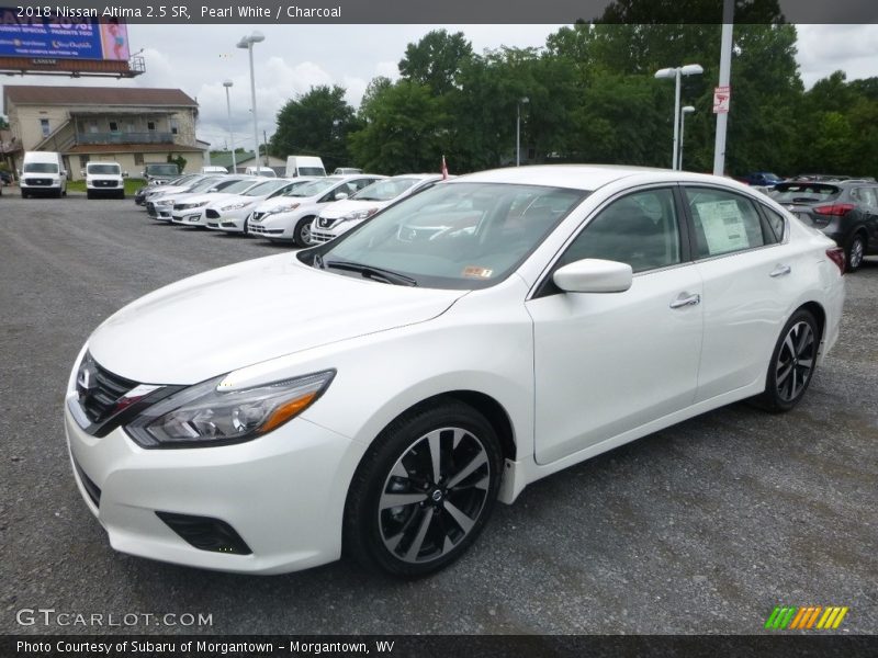 Pearl White / Charcoal 2018 Nissan Altima 2.5 SR