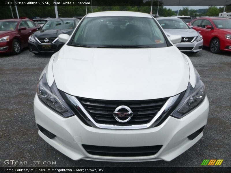 Pearl White / Charcoal 2018 Nissan Altima 2.5 SR