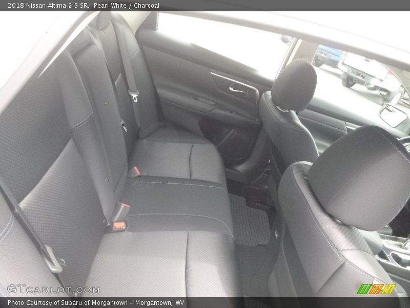 Pearl White / Charcoal 2018 Nissan Altima 2.5 SR