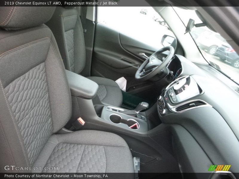Pepperdust Metallic / Jet Black 2019 Chevrolet Equinox LT AWD