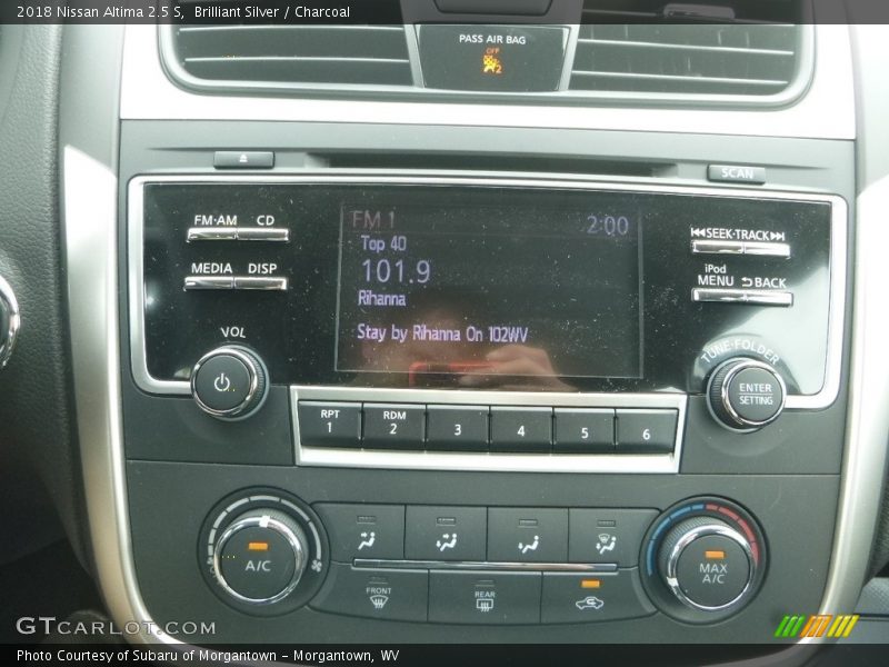 Brilliant Silver / Charcoal 2018 Nissan Altima 2.5 S