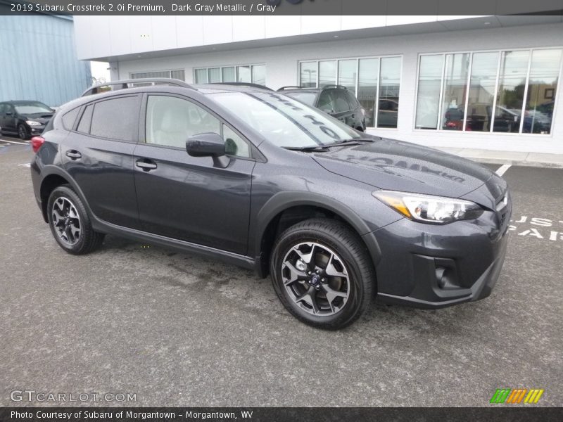 Front 3/4 View of 2019 Crosstrek 2.0i Premium