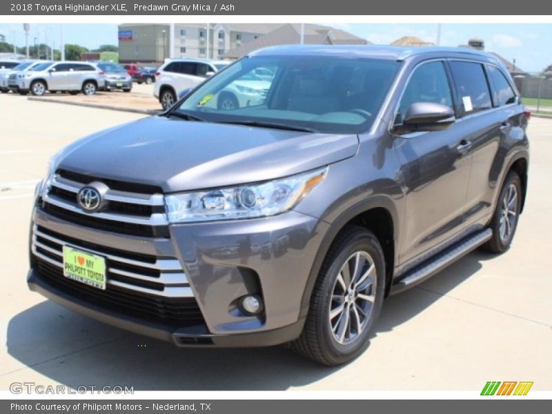 Predawn Gray Mica / Ash 2018 Toyota Highlander XLE