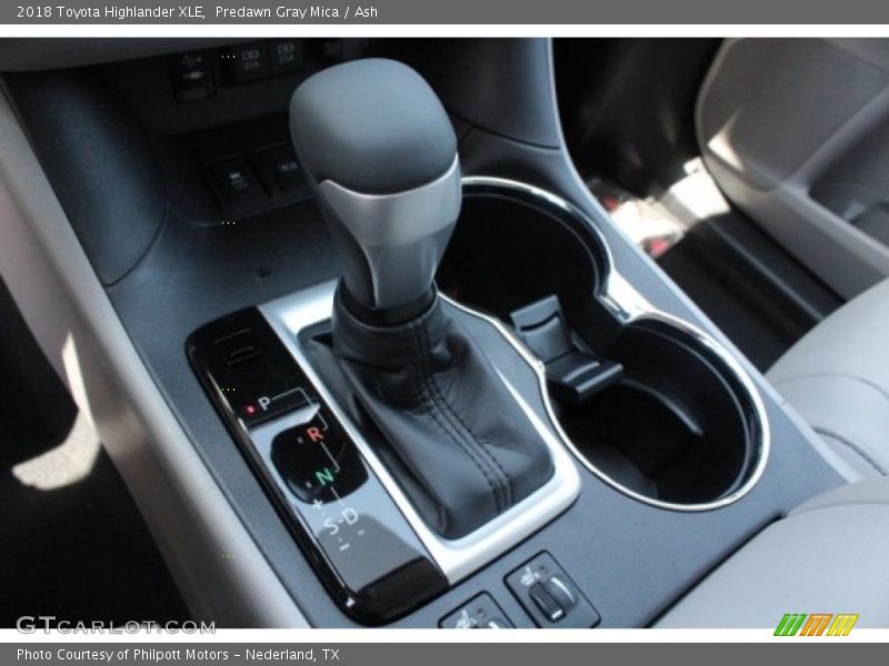 Predawn Gray Mica / Ash 2018 Toyota Highlander XLE
