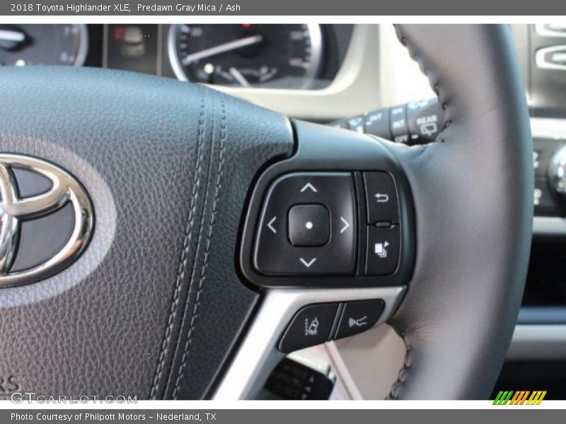 Predawn Gray Mica / Ash 2018 Toyota Highlander XLE