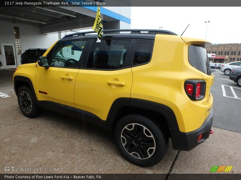 Solar Yellow / Black 2017 Jeep Renegade Trailhawk 4x4