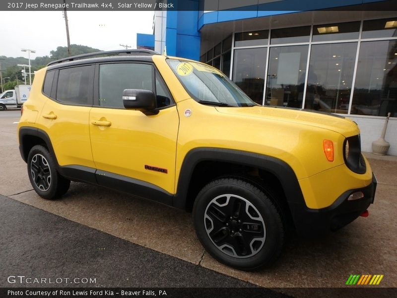 Solar Yellow / Black 2017 Jeep Renegade Trailhawk 4x4