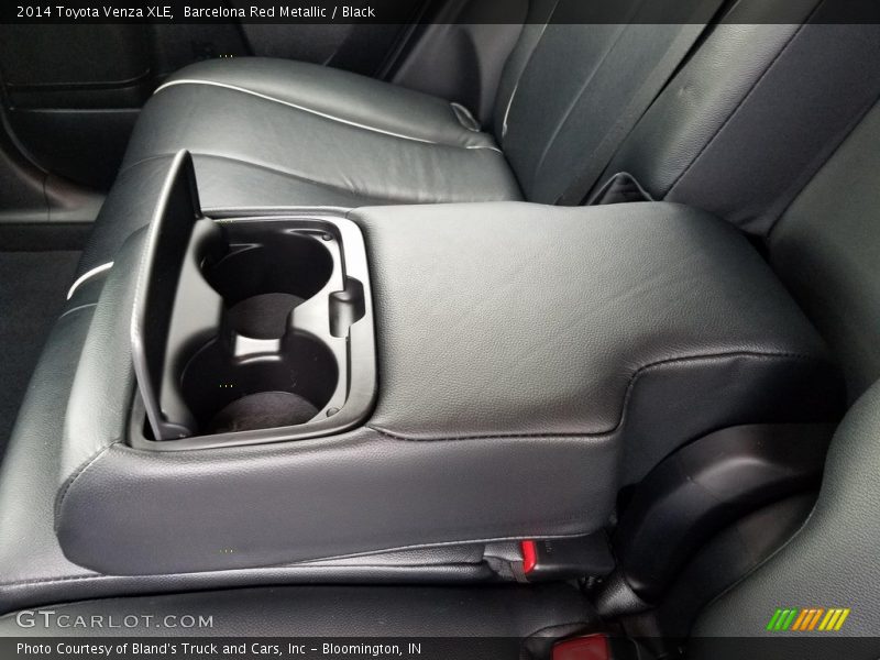 Barcelona Red Metallic / Black 2014 Toyota Venza XLE
