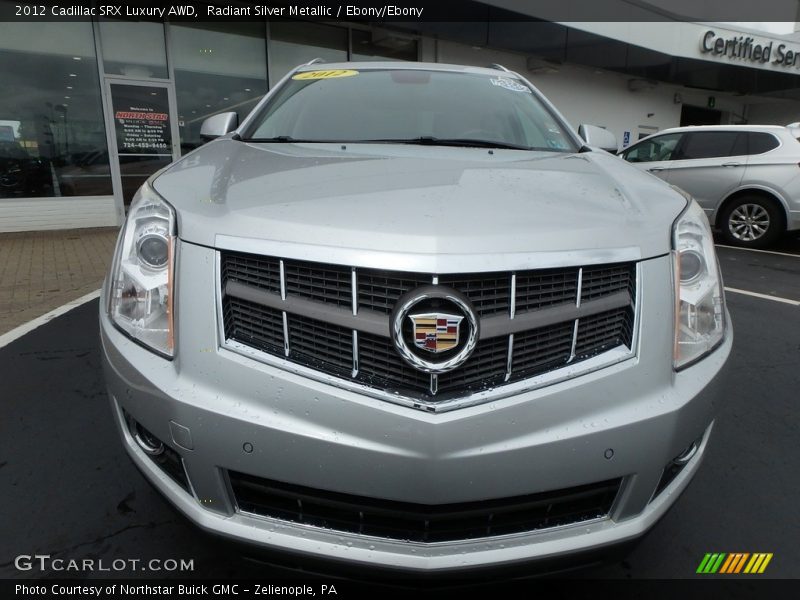 Radiant Silver Metallic / Ebony/Ebony 2012 Cadillac SRX Luxury AWD