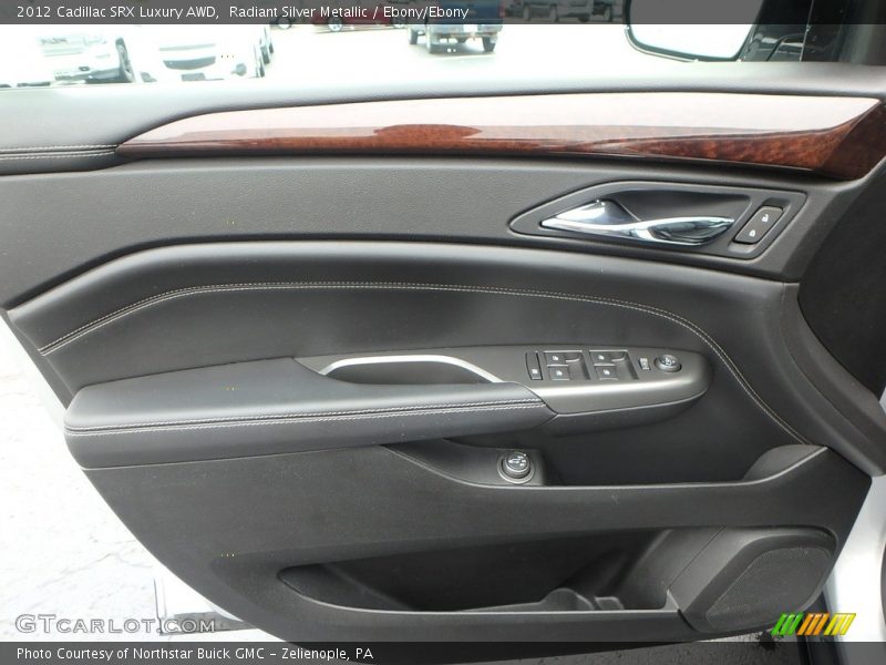 Radiant Silver Metallic / Ebony/Ebony 2012 Cadillac SRX Luxury AWD