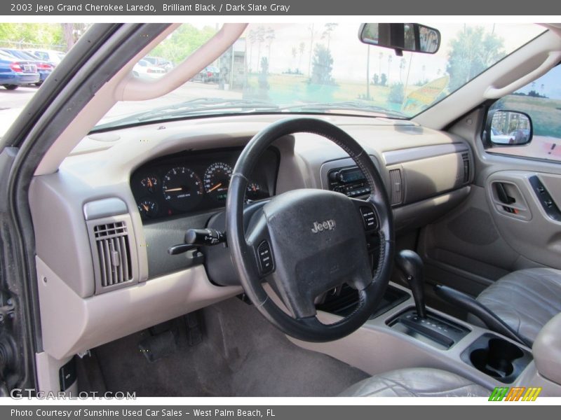 Brilliant Black / Dark Slate Gray 2003 Jeep Grand Cherokee Laredo