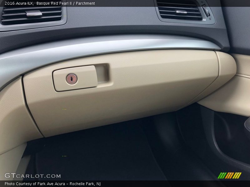 Basque Red Pearl II / Parchment 2016 Acura ILX