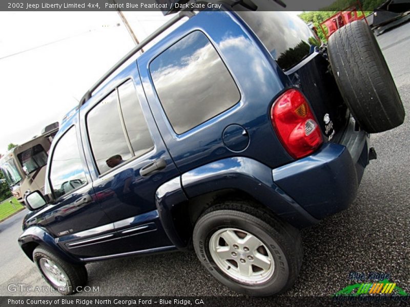 Patriot Blue Pearlcoat / Dark Slate Gray 2002 Jeep Liberty Limited 4x4