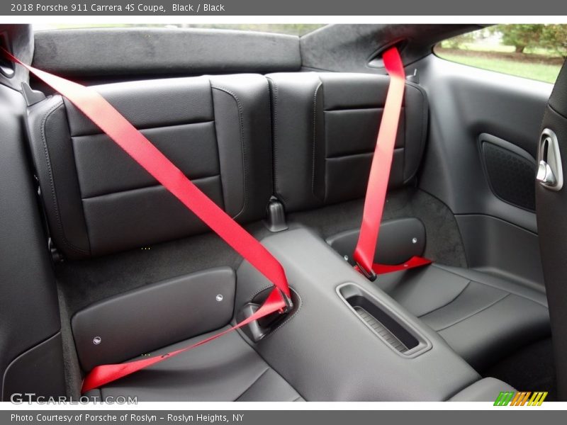 Rear Seat of 2018 911 Carrera 4S Coupe
