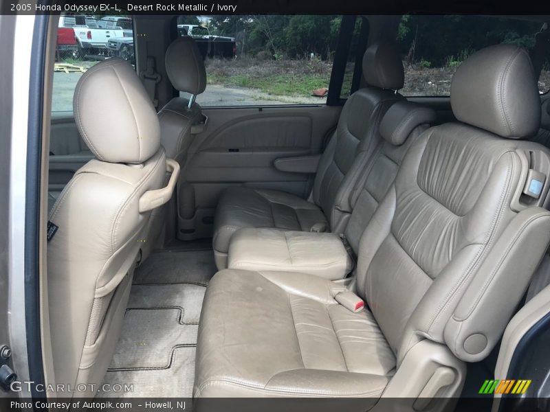 Desert Rock Metallic / Ivory 2005 Honda Odyssey EX-L