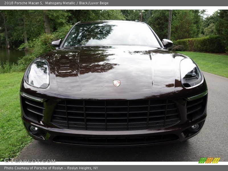 Mahogany Metallic / Black/Luxor Beige 2018 Porsche Macan S