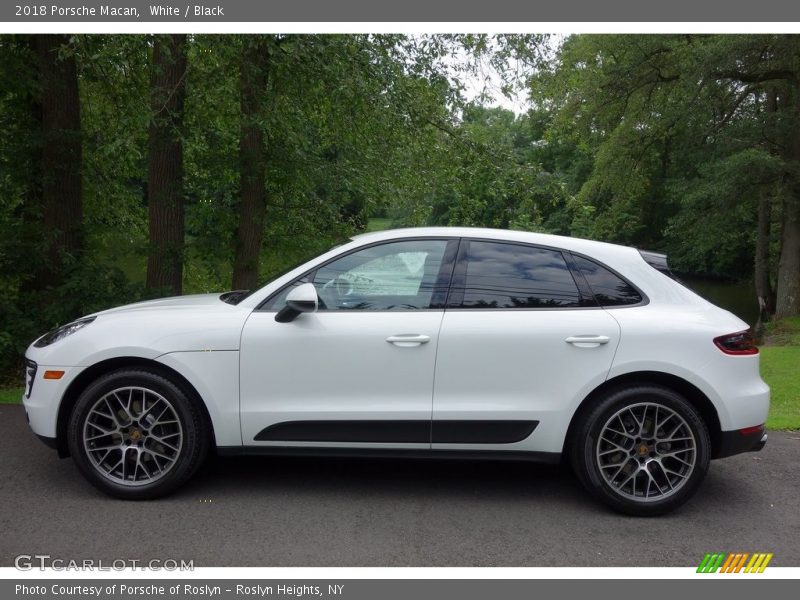 White / Black 2018 Porsche Macan