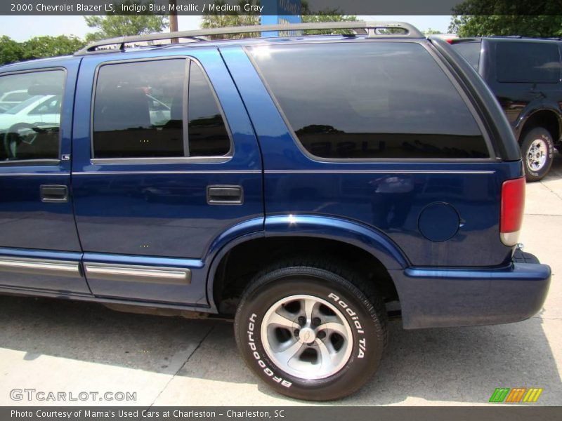 Indigo Blue Metallic / Medium Gray 2000 Chevrolet Blazer LS