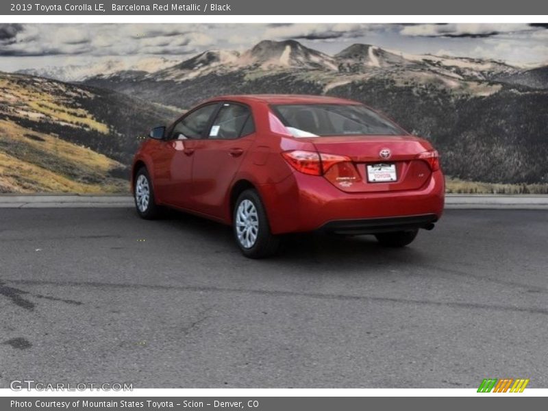 Barcelona Red Metallic / Black 2019 Toyota Corolla LE