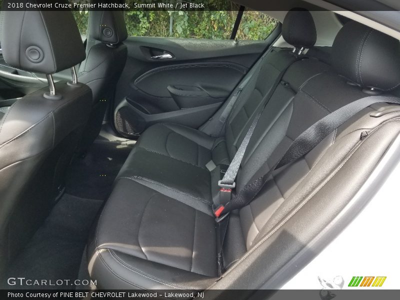 Summit White / Jet Black 2018 Chevrolet Cruze Premier Hatchback