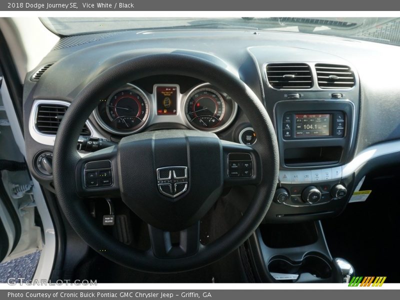 Vice White / Black 2018 Dodge Journey SE