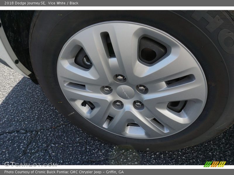 Vice White / Black 2018 Dodge Journey SE