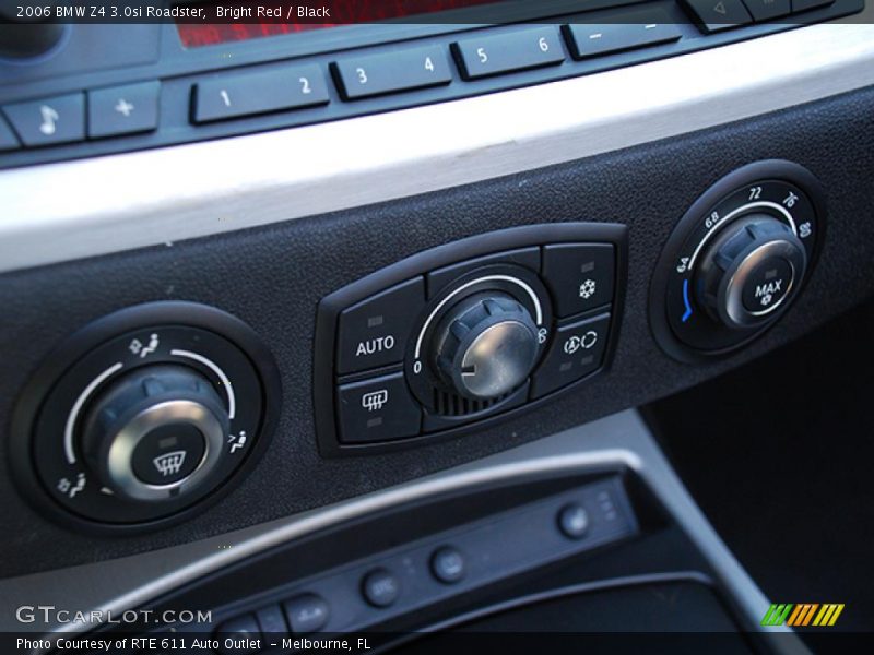 Bright Red / Black 2006 BMW Z4 3.0si Roadster