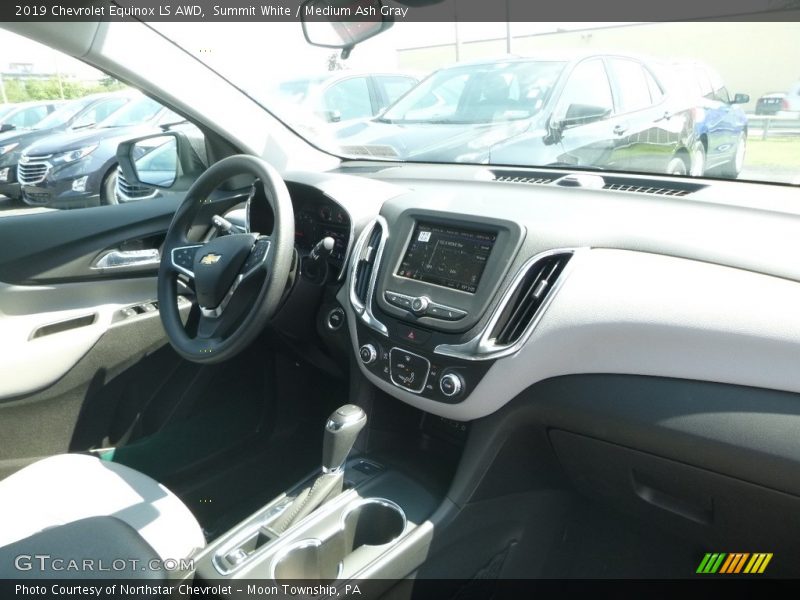 Summit White / Medium Ash Gray 2019 Chevrolet Equinox LS AWD
