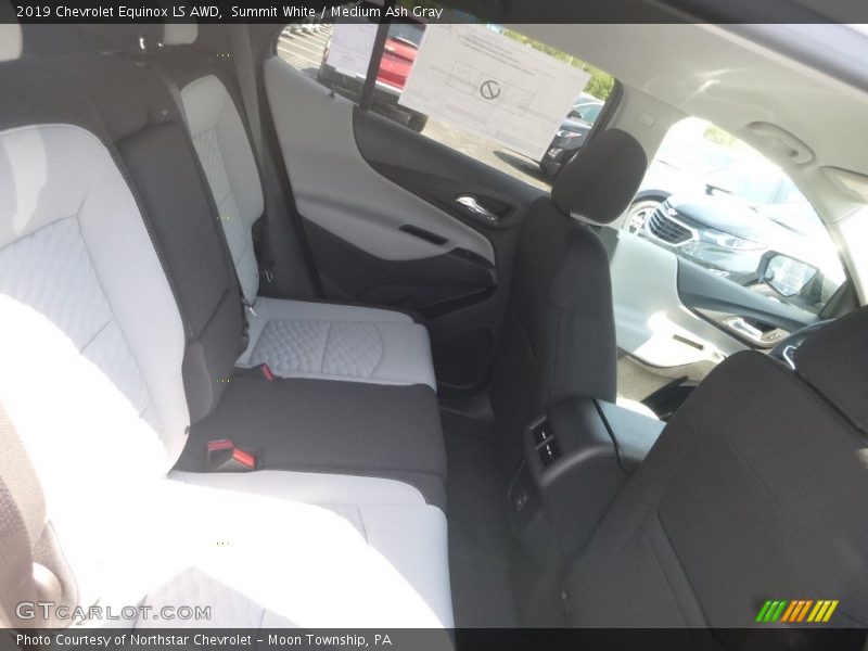 Summit White / Medium Ash Gray 2019 Chevrolet Equinox LS AWD