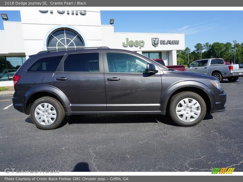 Granite Pearl / Black 2018 Dodge Journey SE