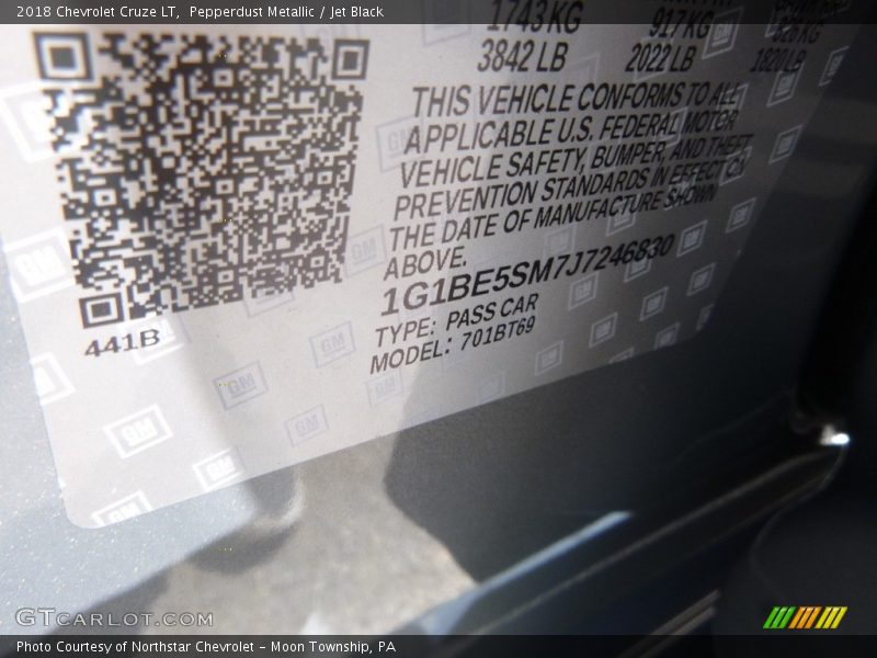 Pepperdust Metallic / Jet Black 2018 Chevrolet Cruze LT