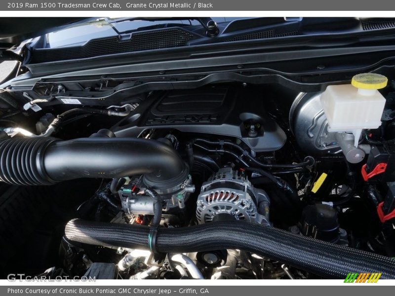 Granite Crystal Metallic / Black 2019 Ram 1500 Tradesman Crew Cab