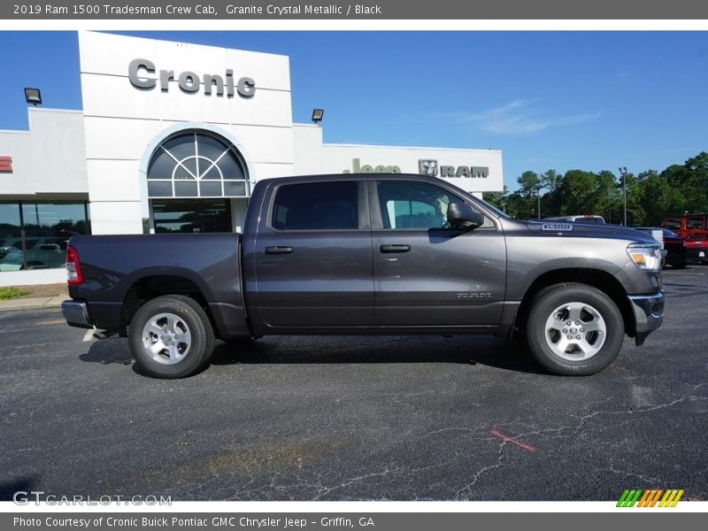 Granite Crystal Metallic / Black 2019 Ram 1500 Tradesman Crew Cab