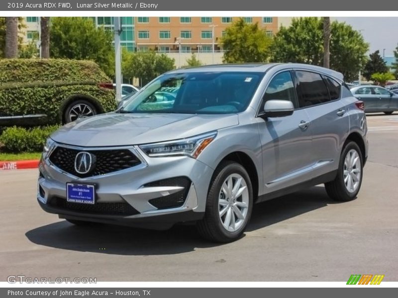 Front 3/4 View of 2019 RDX FWD