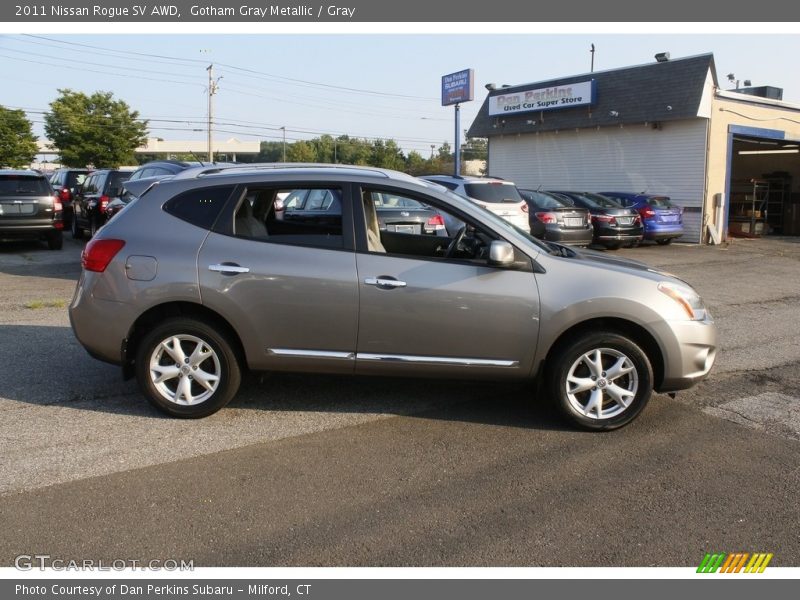 Gotham Gray Metallic / Gray 2011 Nissan Rogue SV AWD