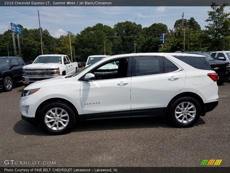 Summit White / Jet Black/Cinnamon 2019 Chevrolet Equinox LT