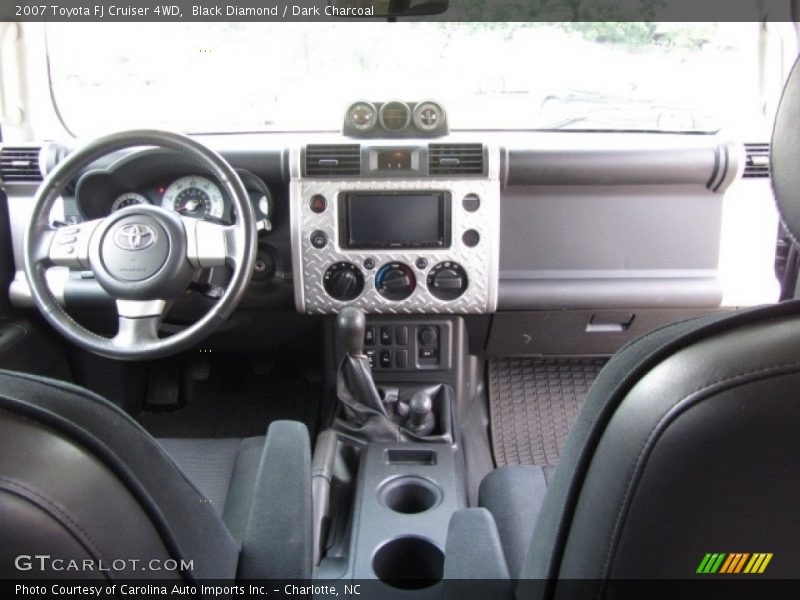 Black Diamond / Dark Charcoal 2007 Toyota FJ Cruiser 4WD