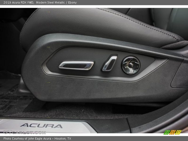 Modern Steel Metallic / Ebony 2019 Acura RDX FWD