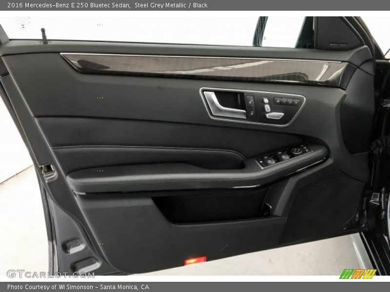 Steel Grey Metallic / Black 2016 Mercedes-Benz E 250 Bluetec Sedan