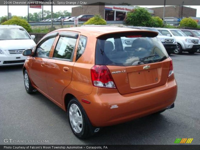 Spicy Orange / Gray 2004 Chevrolet Aveo LS Hatchback