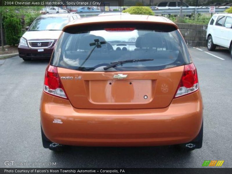 Spicy Orange / Gray 2004 Chevrolet Aveo LS Hatchback