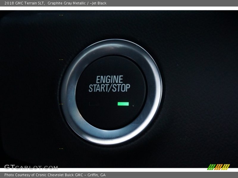 Graphite Gray Metallic / ­Jet Black 2018 GMC Terrain SLT