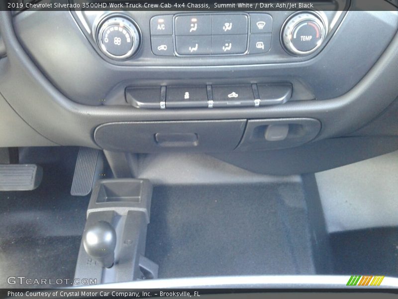 Summit White / Dark Ash/Jet Black 2019 Chevrolet Silverado 3500HD Work Truck Crew Cab 4x4 Chassis