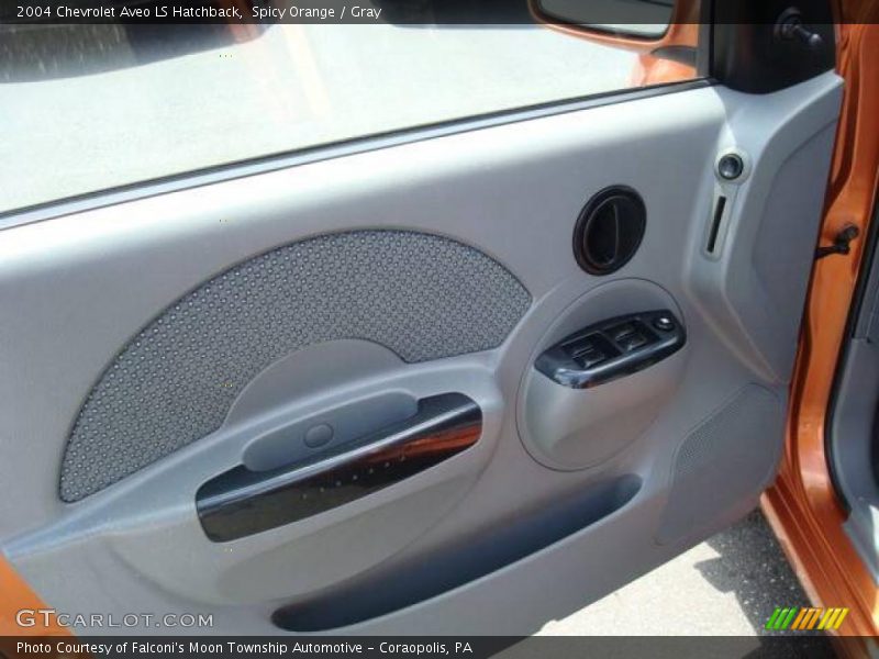 Spicy Orange / Gray 2004 Chevrolet Aveo LS Hatchback