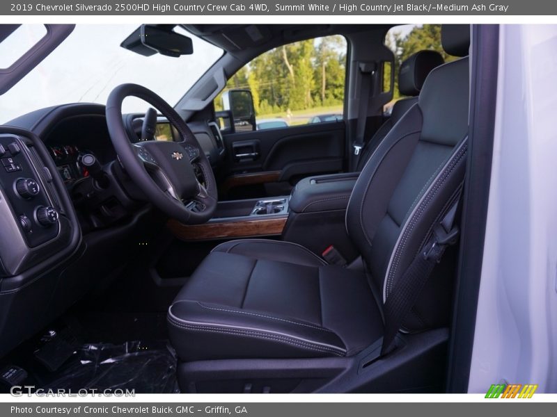 Summit White / High Country Jet Black/­Medium Ash Gray 2019 Chevrolet Silverado 2500HD High Country Crew Cab 4WD
