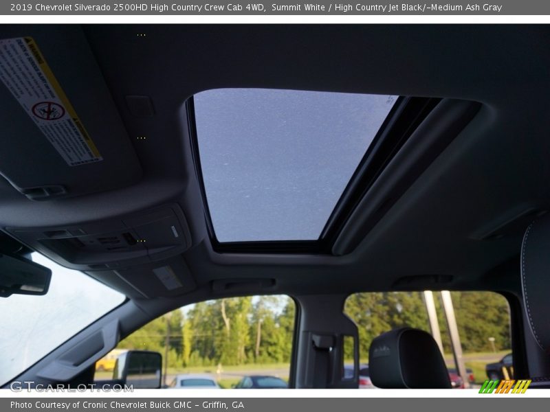 Summit White / High Country Jet Black/­Medium Ash Gray 2019 Chevrolet Silverado 2500HD High Country Crew Cab 4WD