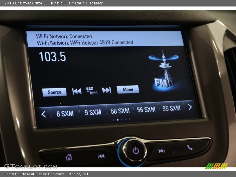 Kinetic Blue Metallic / Jet Black 2018 Chevrolet Cruze LT